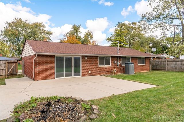 7866 Harshmanville Road, Dayton, OH 45424