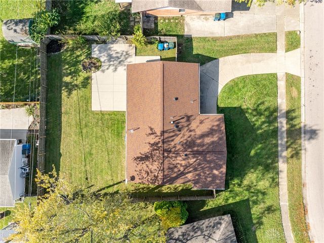 7866 Harshmanville Road, Dayton, OH 45424