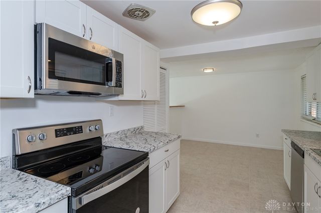 7866 Harshmanville Road, Dayton, OH 45424