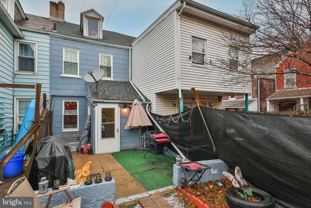 912 SPRUCE ST, Easton, PA 18042