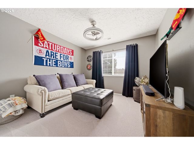 16810 Se 34TH Way, Vancouver, WA 98683