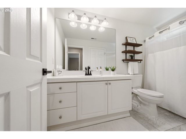 16810 Se 34TH Way, Vancouver, WA 98683