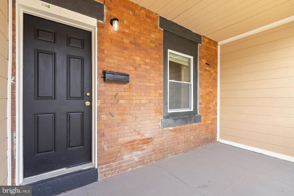 5704 BOYER ST, PHILADELPHIA, PA 19138 — photo 2