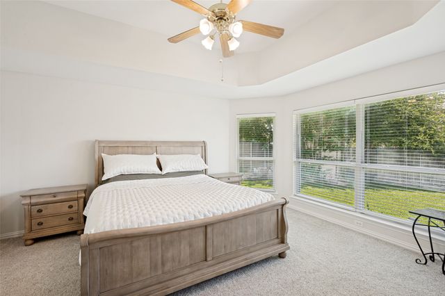 905 Brittany Drive, Lewisville, TX 75067