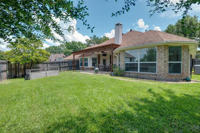 905 Brittany Drive, Lewisville, TX 75067