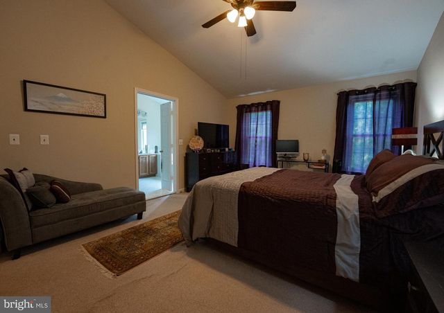 20933 SANDSTONE SQ, Sterling, VA 20165
