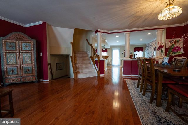 20933 SANDSTONE SQ, Sterling, VA 20165