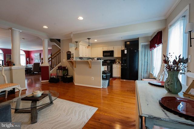 20933 SANDSTONE SQ, Sterling, VA 20165