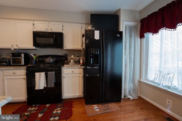20933 SANDSTONE SQ, Sterling, VA 20165