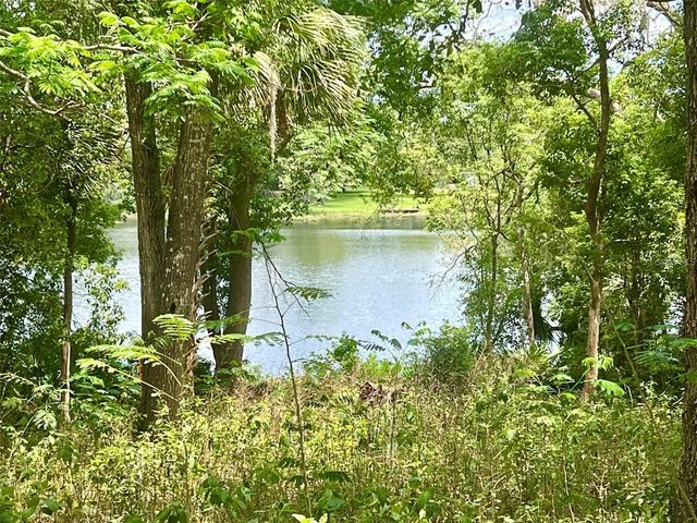 VISTA STREET, Lake Helen, FL 32744