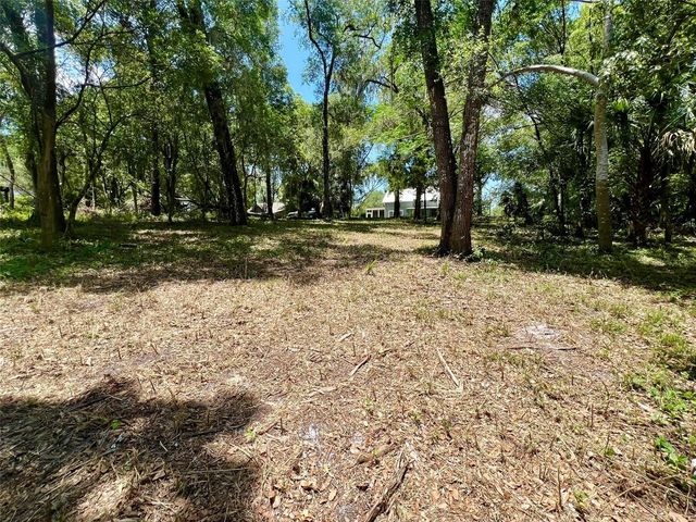 VISTA STREET, Lake Helen, FL 32744