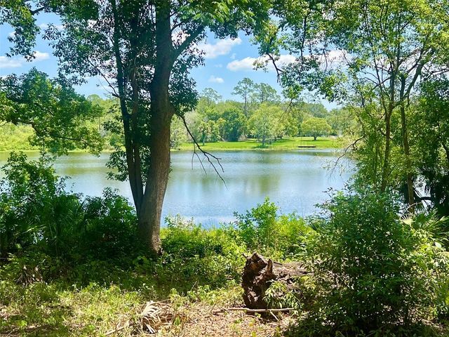 VISTA STREET, Lake Helen, FL 32744