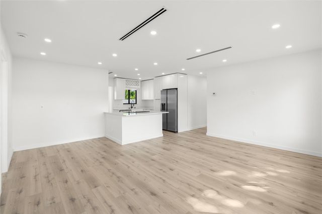 455 SW 14th Ct, Pompano Beach, FL 33060