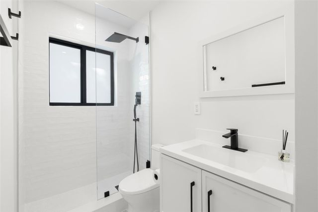 455 SW 14th Ct, Pompano Beach, FL 33060