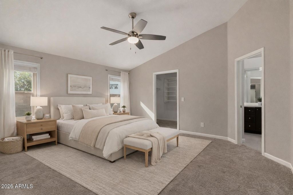 Image 17 of property listing at 20016 N 65th Drive, Glendale, AZ 85308