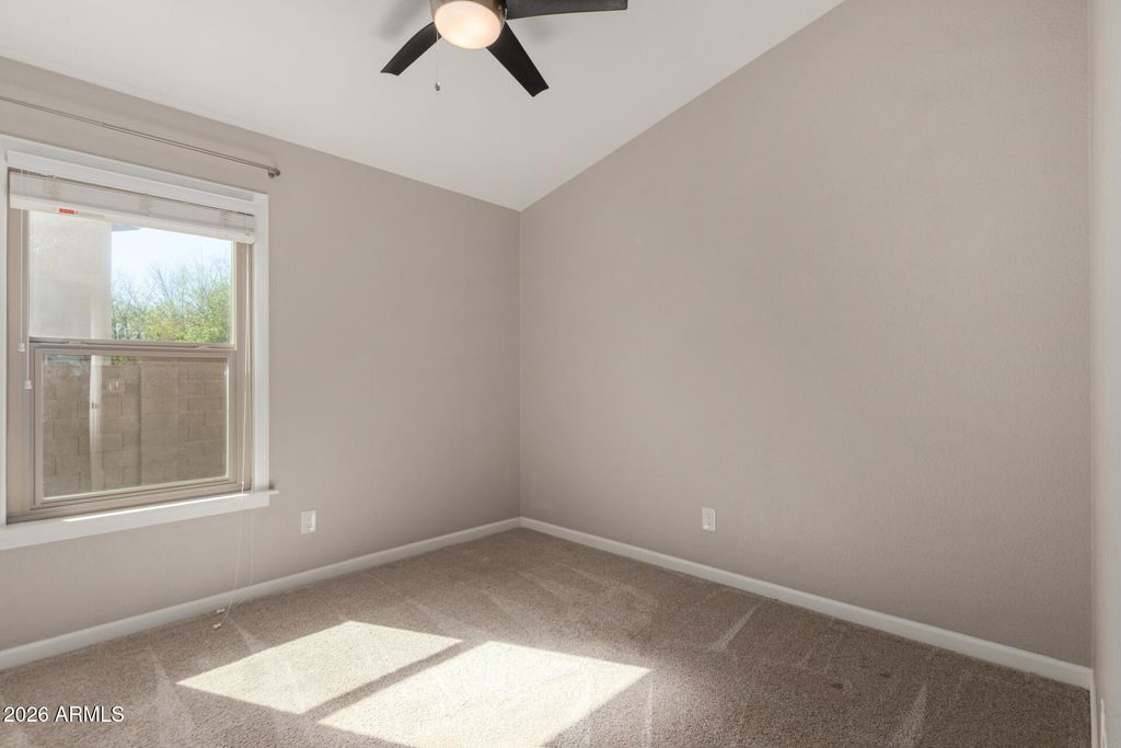 Image 31 of property listing at 20016 N 65th Drive, Glendale, AZ 85308