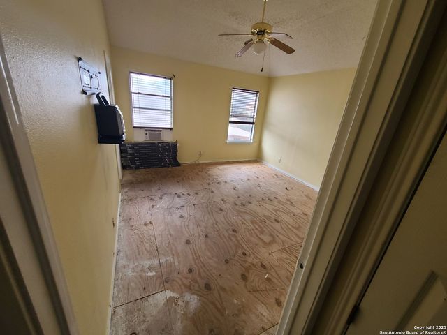 8607 Silver Quail, San Antonio, TX 78250