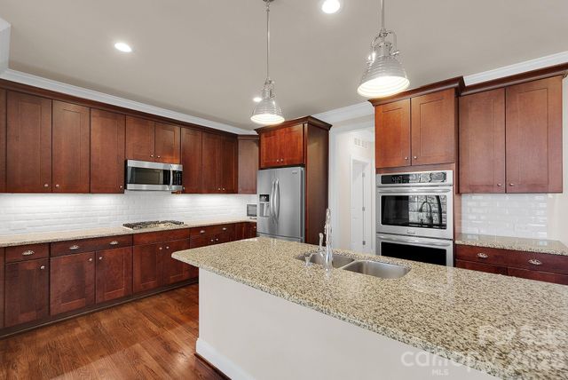 535 Brightleaf Place NW, Concord, NC 28027