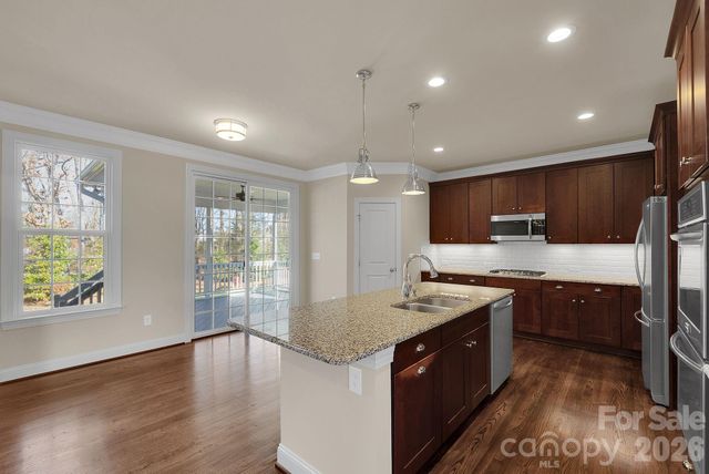 535 Brightleaf Place NW, Concord, NC 28027