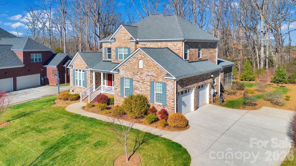 535 Brightleaf Place NW, Concord, NC 28027