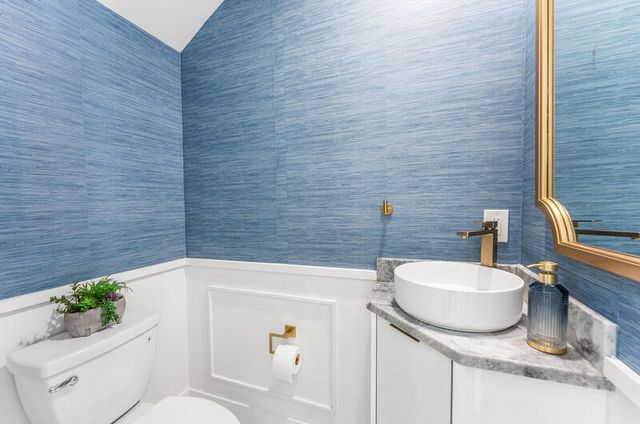 250 Plymouth Road, West Palm Beach, FL 33405