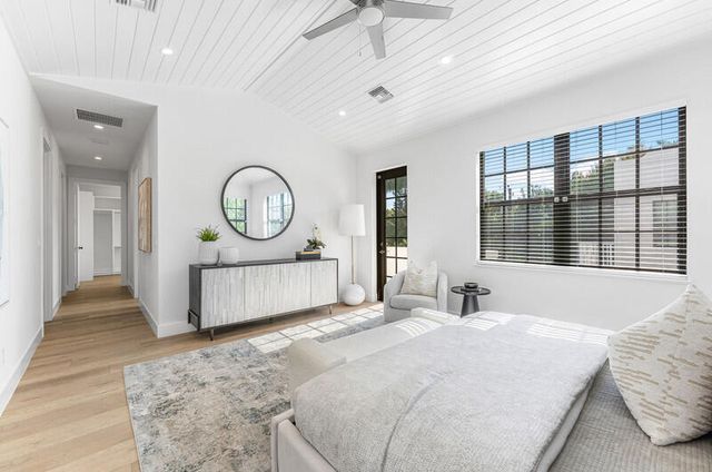 250 Plymouth Road, West Palm Beach, FL 33405