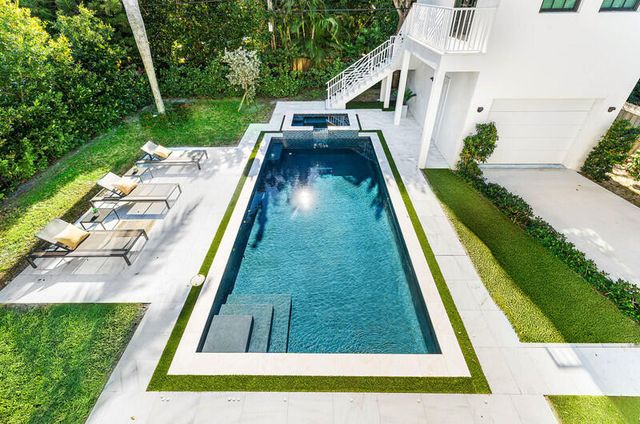 250 Plymouth Road, West Palm Beach, FL 33405