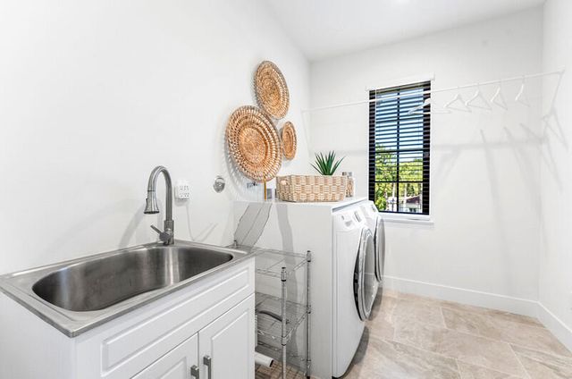 250 Plymouth Road, West Palm Beach, FL 33405