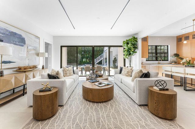 250 Plymouth Road, West Palm Beach, FL 33405