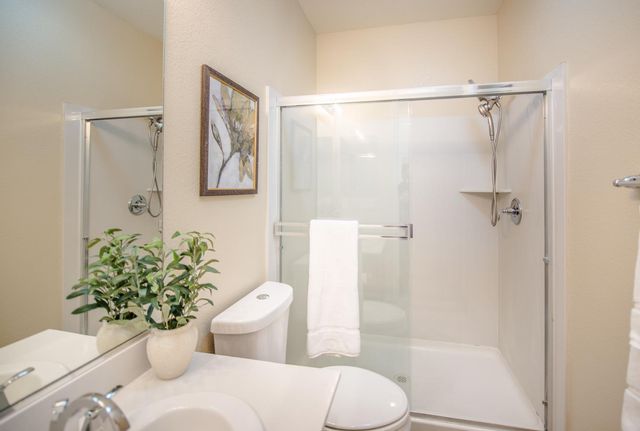 1701 Sandypoint Rd, West Sacramento, CA 95691