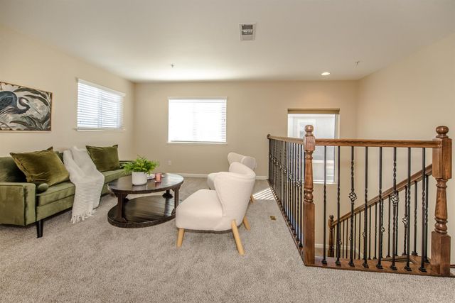 1701 Sandypoint Rd, West Sacramento, CA 95691