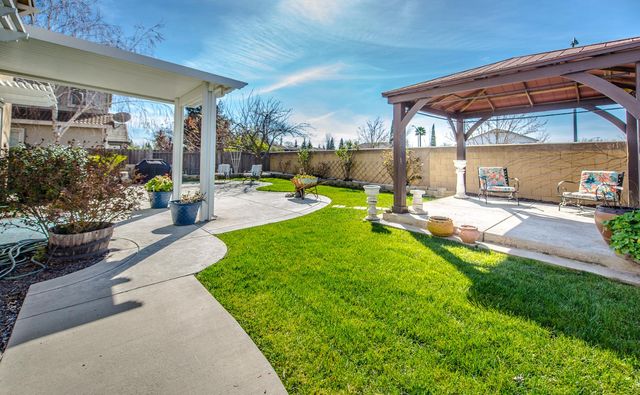 1701 Sandypoint Rd, West Sacramento, CA 95691