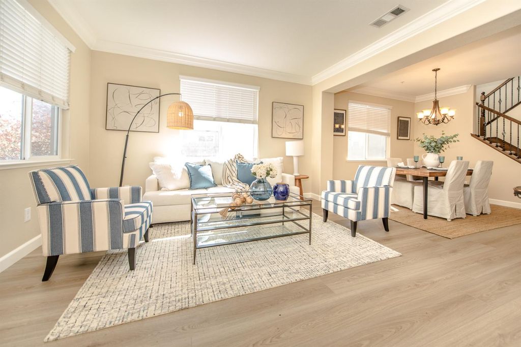 1701 Sandypoint Rd, West Sacramento, CA 95691