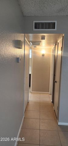 8322 N 60TH Avenue, Glendale, AZ 85302