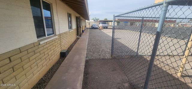 8322 N 60TH Avenue, Glendale, AZ 85302