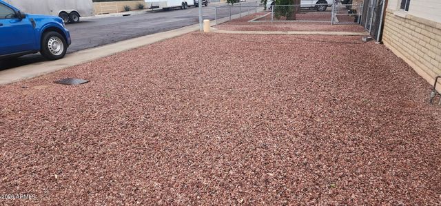 8322 N 60TH Avenue, Glendale, AZ 85302