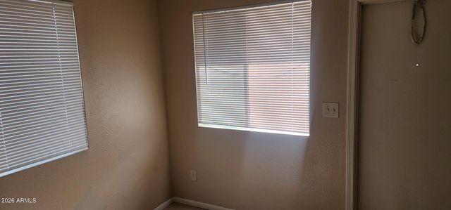 8322 N 60TH Avenue, Glendale, AZ 85302