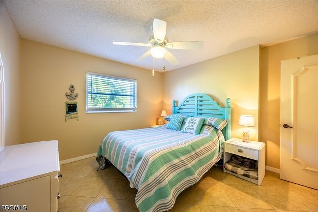 304 Tudor DR 7, Cape Coral, FL 33904