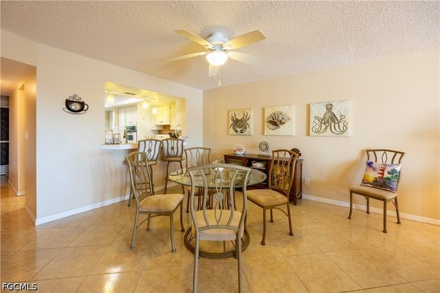 304 Tudor DR 7, Cape Coral, FL 33904