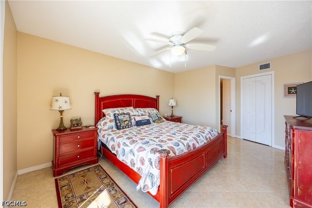 304 Tudor DR 7, Cape Coral, FL 33904