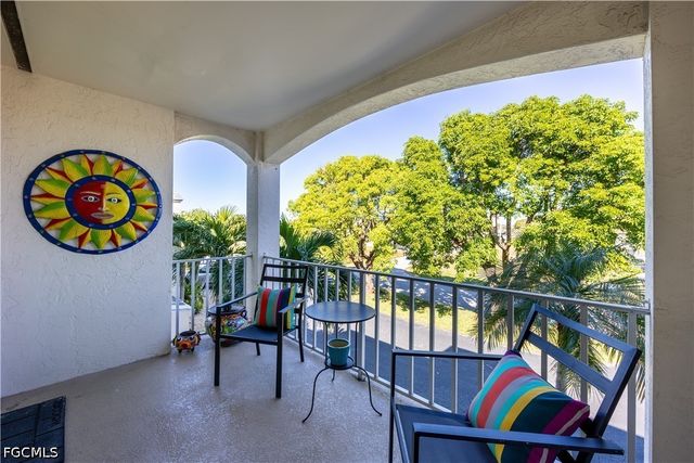 304 Tudor DR 7, Cape Coral, FL 33904