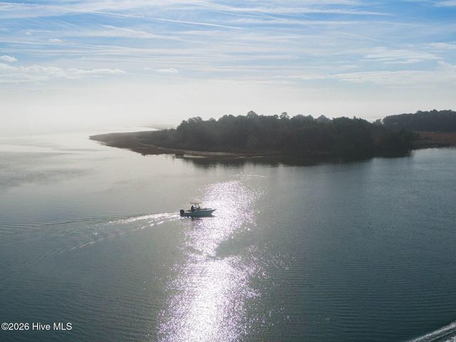 1408 Marsh Cove Lane, Wilmington, NC 28409