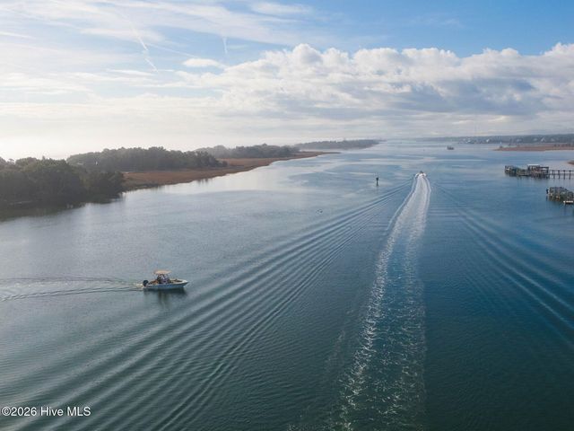 1408 Marsh Cove Lane, Wilmington, NC 28409