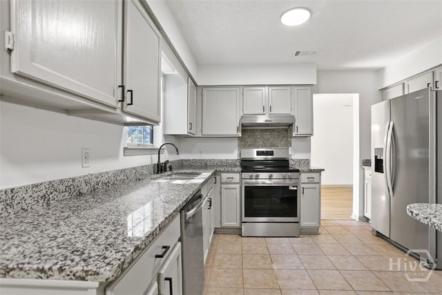 520 Oemler Loop, Savannah, GA 31410