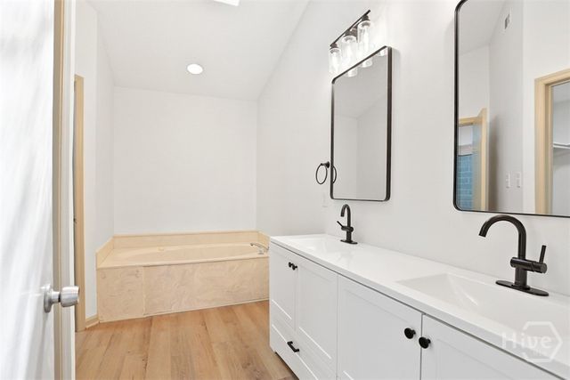 520 Oemler Loop, Savannah, GA 31410