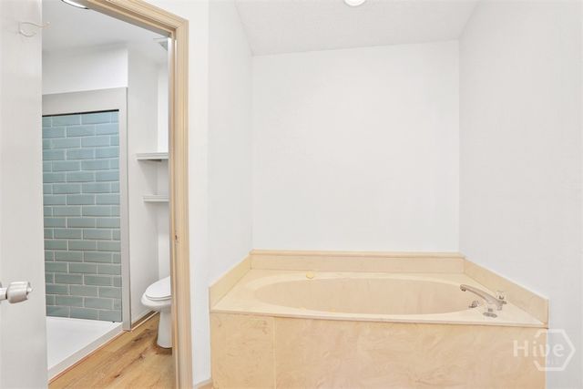 520 Oemler Loop, Savannah, GA 31410