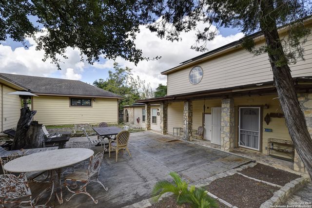 4525 bell springs, Dripping Springs, TX 78620