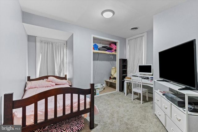 2689 SHERIDAN RD, York, PA 17406