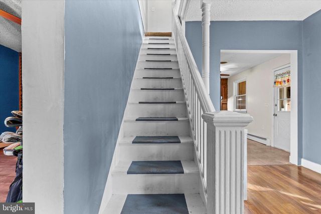 2689 SHERIDAN RD, York, PA 17406