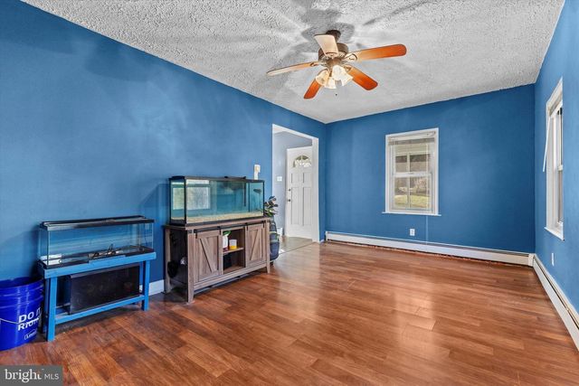 2689 SHERIDAN RD, York, PA 17406